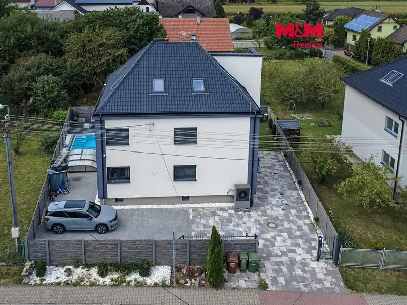 Prodej rodinného domu 280 m², pozemek 510 m²